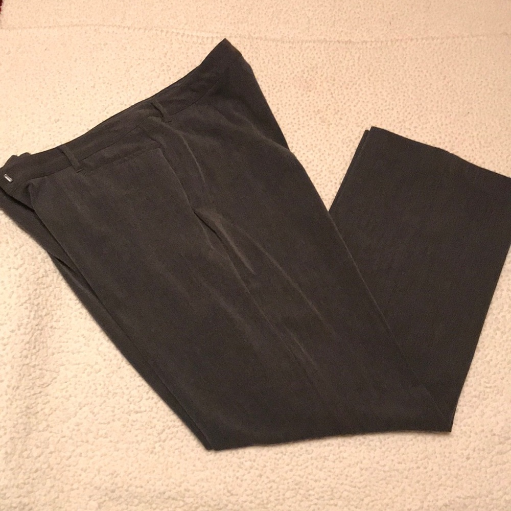 Grey dress pants, 16 P